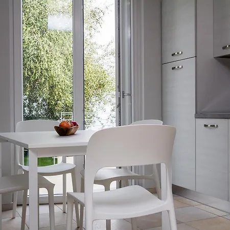 펜션 Sugli Allori 디아노마리나