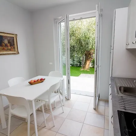 Sugli Allori Hébergement de vacances Diano Marina